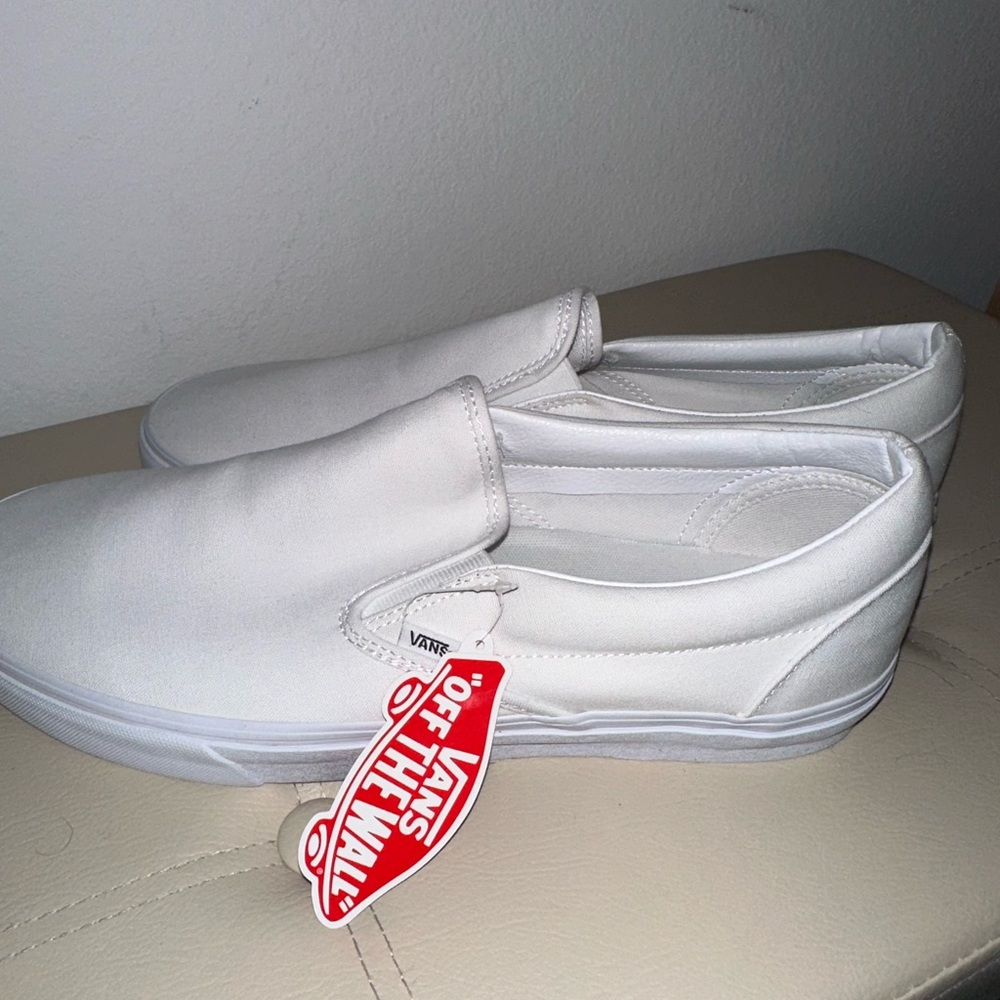 Brand new with tags mens vans